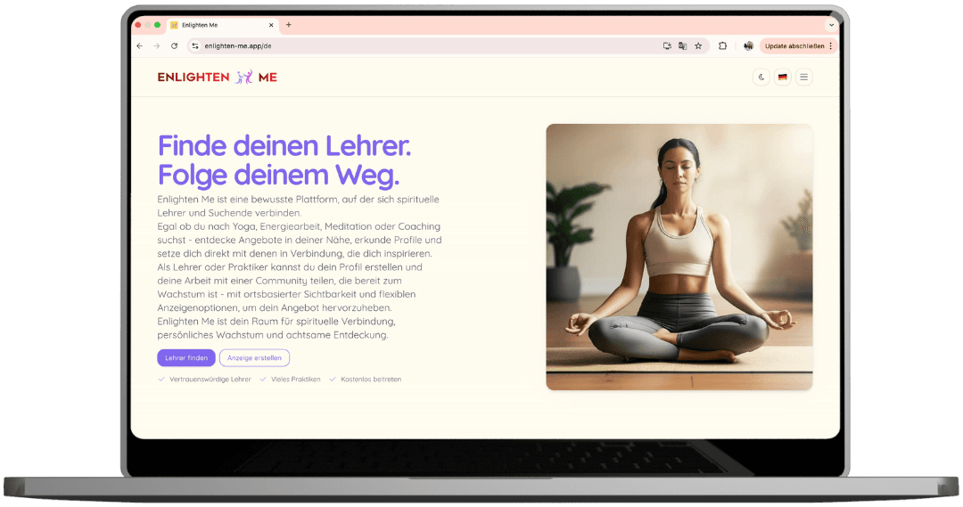 Enlighten Me App auf Laptop und Smartphone: Angebotsübersicht auf dem Laptop, Einzelansicht eines Kurses auf dem Handy